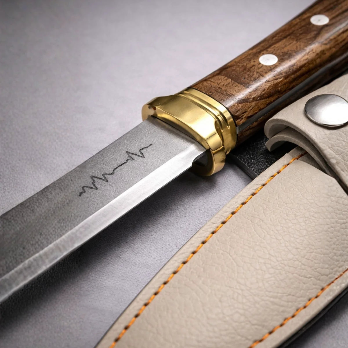 Çift Ağızlı Çerkez Bıçağı - Deri Kılıflı - Ahşap Sap - Küçük