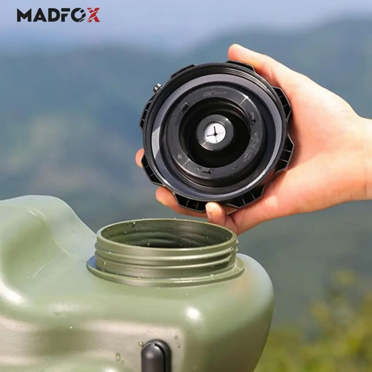 Tekerlekli Musluklu Su Bidonu - Madfox Galon Air PE - 28 Litre - Yeşil - 387060